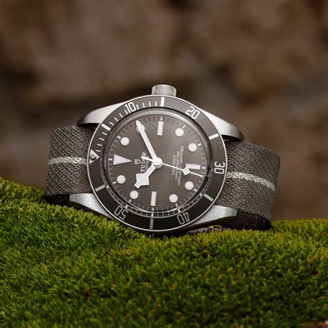 tudor black bay 58 925 review|tudor black bay 58 gilt.